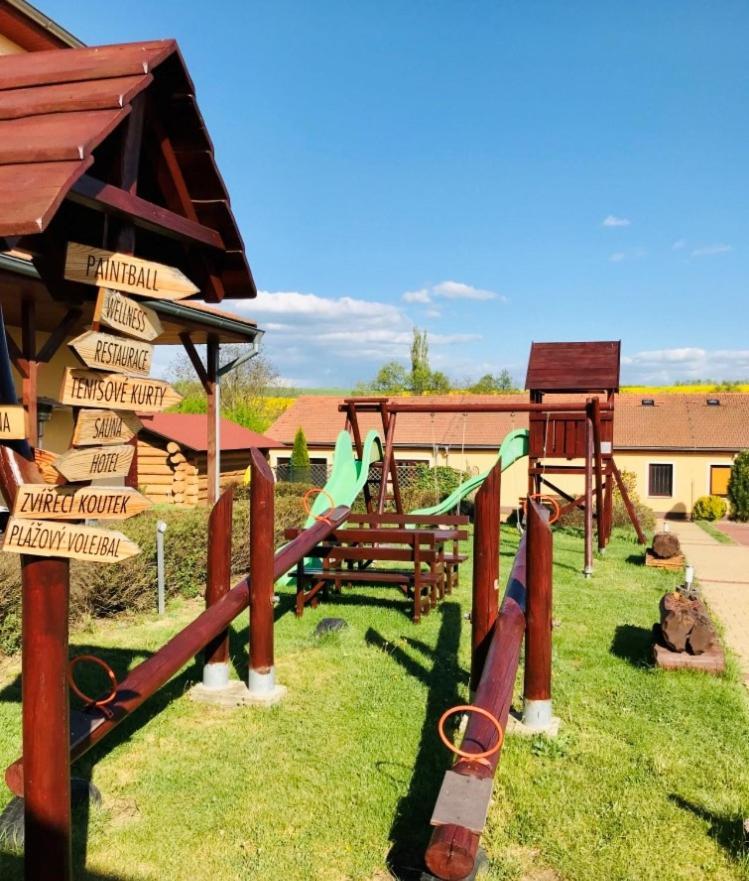 Apartmany, Penzion, Wellness U Zlate Rybky Vyškov Екстериор снимка